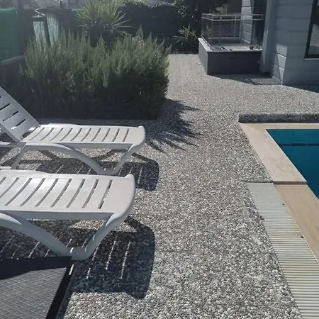 Antalya/belek Te Denize Ve Golf Boelgesine Yakin بيليك